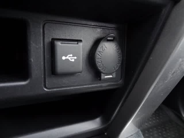 Thumbnail: 2022 Toyota 4Runner - 33