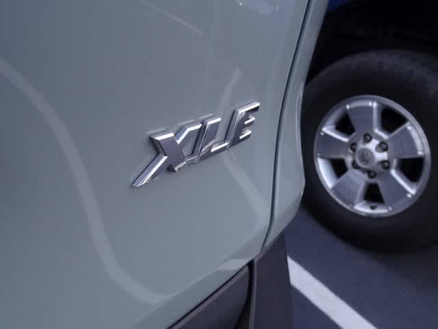 Thumbnail: 2023 Toyota RAV4 - 19