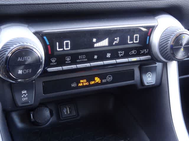 Thumbnail: 2024 Toyota RAV4 - 25