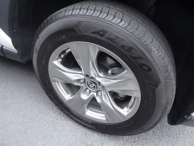 Thumbnail: 2023 Toyota RAV4 - 14