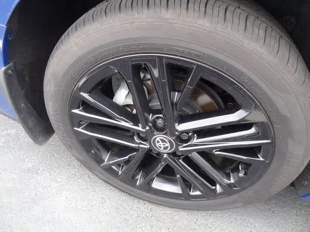 Thumbnail: 2025 Toyota Camry - 13