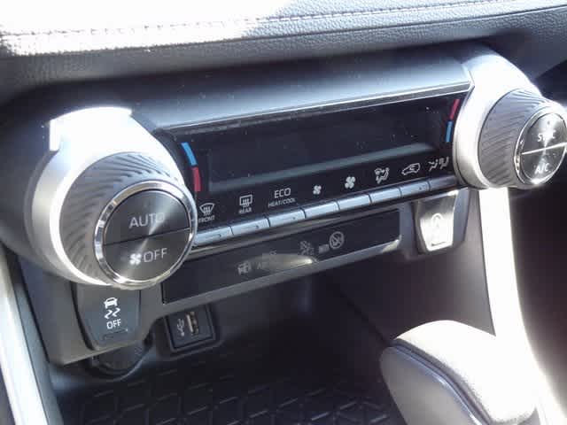 Thumbnail: 2025 Toyota RAV4 - 16