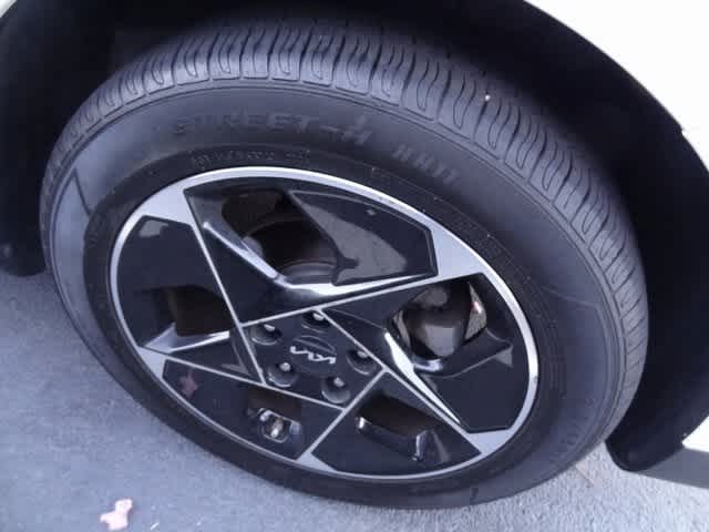 Thumbnail: 2023 Kia Soul - 13