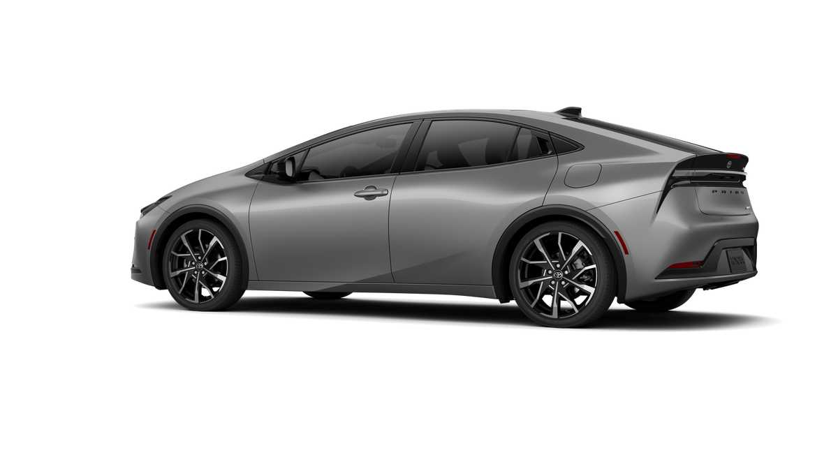 Thumbnail: 2025 Toyota Prius - 5