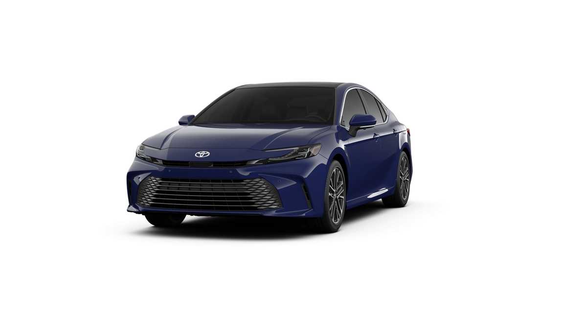 Thumbnail: 2025 Toyota Camry - 18