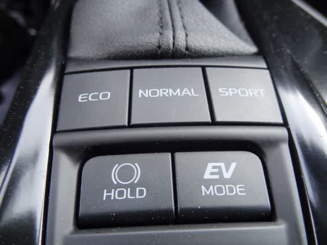 Thumbnail: 2025 Toyota Camry - 30