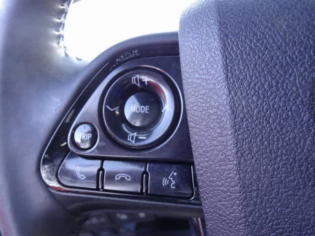 Thumbnail: 2019 Toyota Prius - 12