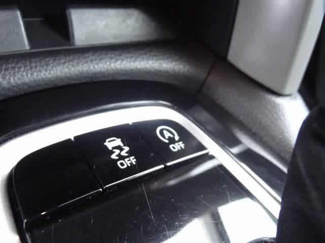 Thumbnail: 2025 Toyota Corolla Cross - 14