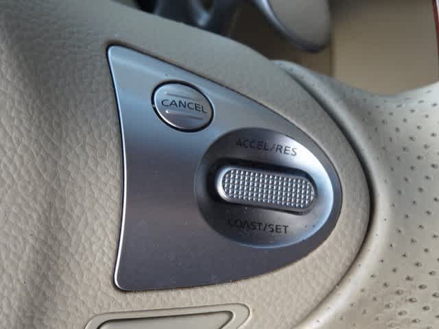 Thumbnail: 2009 INFINITI FX35 - 16