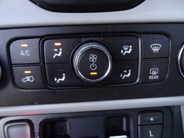 Thumbnail: 2018 GMC Terrain - 27