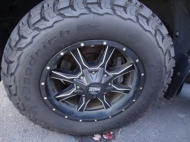 Thumbnail: 2012 Toyota Tundra - 17