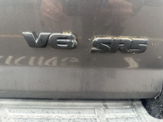 Thumbnail: 2015 Toyota Tacoma - 8