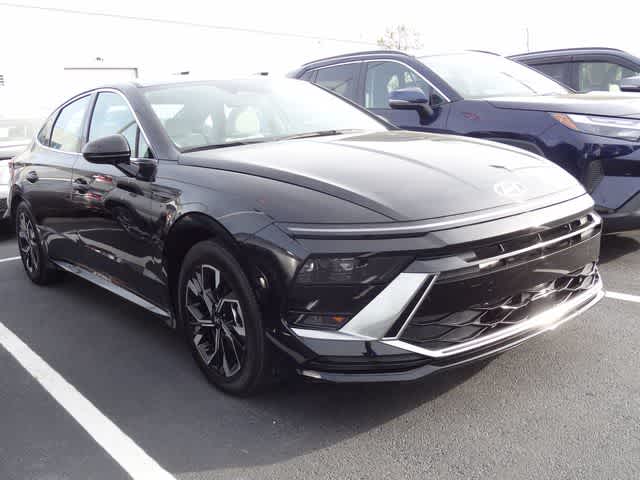 Thumbnail: 2025 Hyundai Sonata - 3