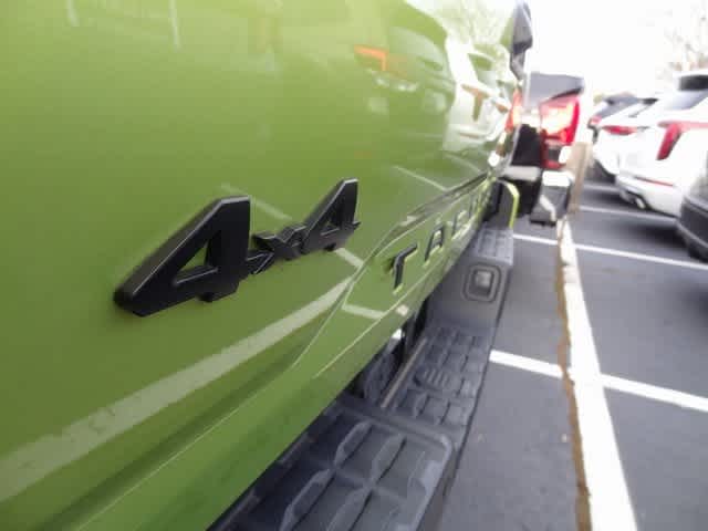 Thumbnail: 2022 Toyota Tacoma - 19