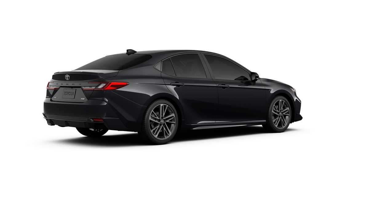 Thumbnail: 2025 Toyota Camry - 10