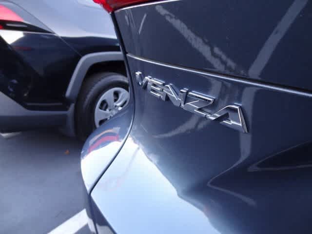 Thumbnail: 2023 Toyota Venza - 15