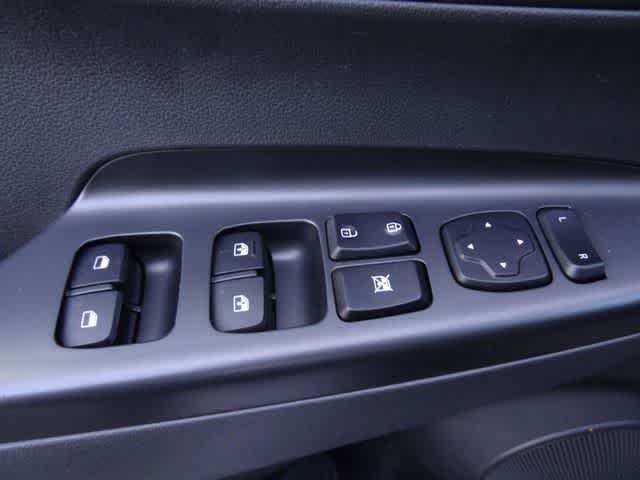 Thumbnail: 2023 Hyundai Kona - 9