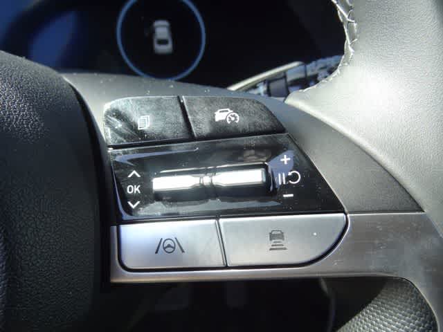 Thumbnail: 2025 Hyundai Elantra - 15