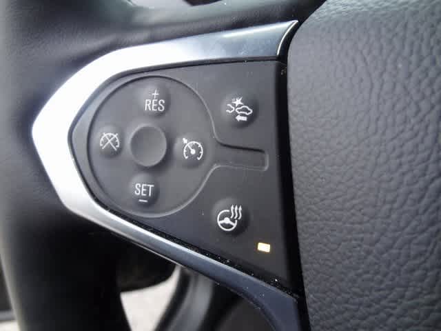 Thumbnail: 2023 Chevrolet Traverse - 19