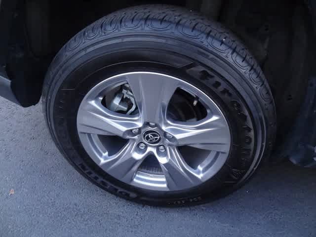 Thumbnail: 2025 Toyota RAV4 - 10