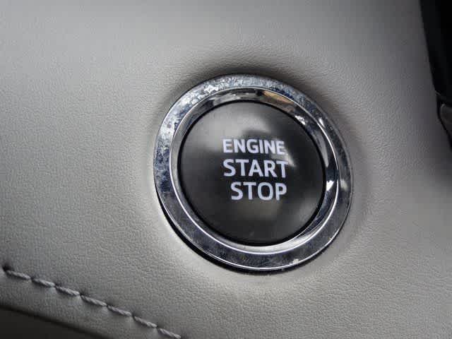 Thumbnail: 2023 Toyota Highlander - 25