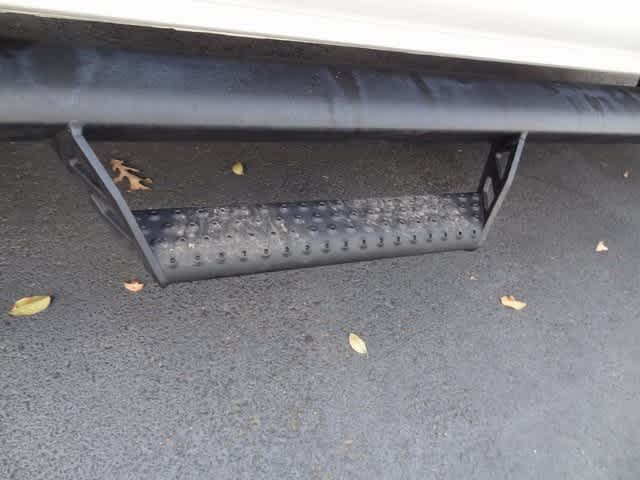 Thumbnail: 2022 Toyota Tacoma - 8