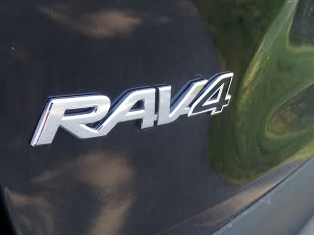 Thumbnail: 2025 Toyota RAV4 - 32