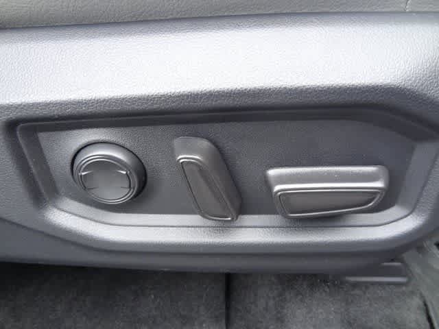 Thumbnail: 2023 Toyota Sequoia - 22