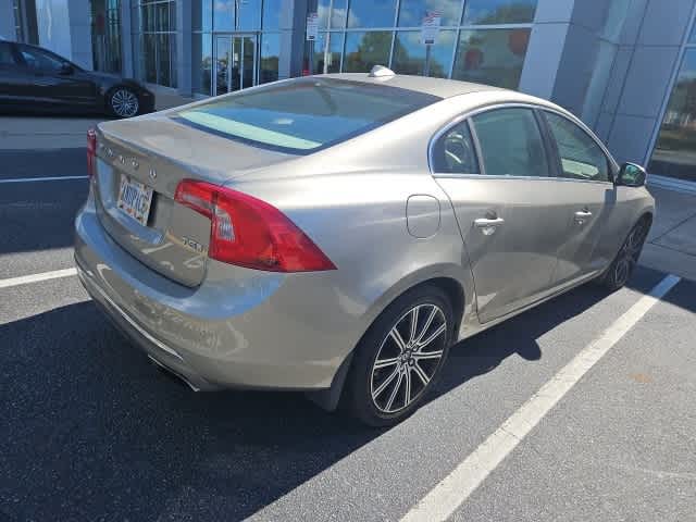 Thumbnail: 2016 Volvo S60 - 5