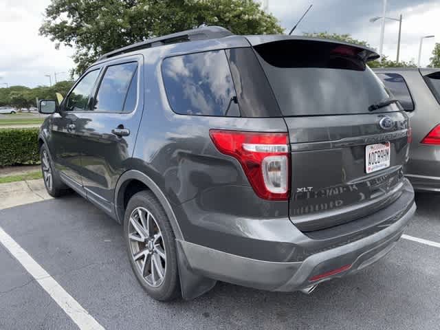 Thumbnail: 2015 Ford Explorer - 5