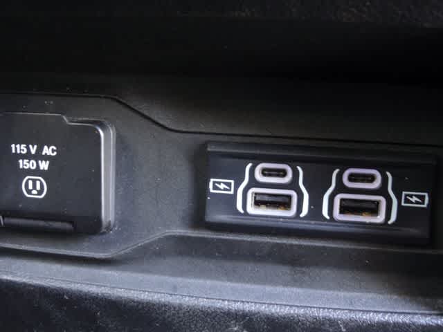 Thumbnail: 2023 Jeep Grand Cherokee L - 15