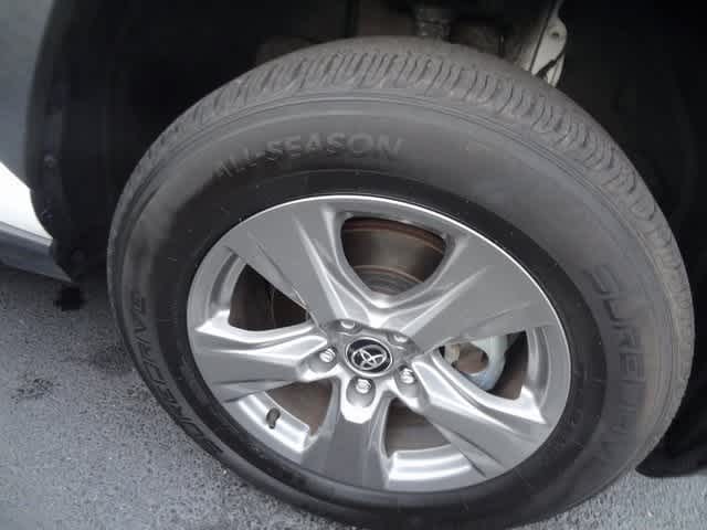 Thumbnail: 2024 Toyota RAV4 - 13