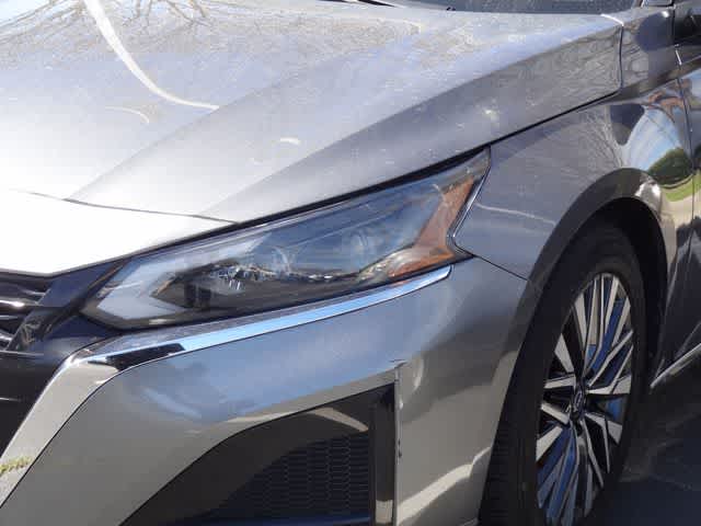 Thumbnail: 2023 Nissan Altima - 23