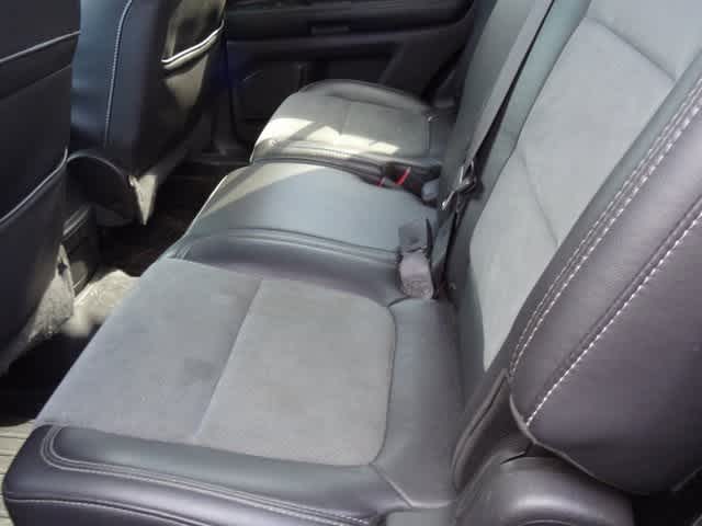 Thumbnail: 2015 Ford Explorer - 11