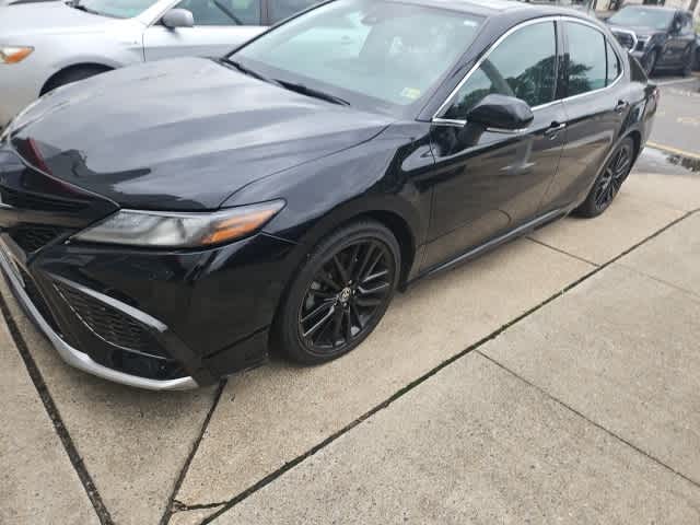 Thumbnail: 2022 Toyota Camry - 3