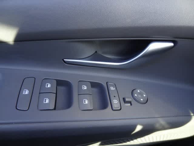 Thumbnail: 2023 Hyundai Elantra - 13