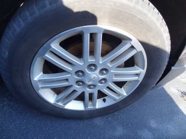 Thumbnail: 2015 Chevrolet Traverse - 26