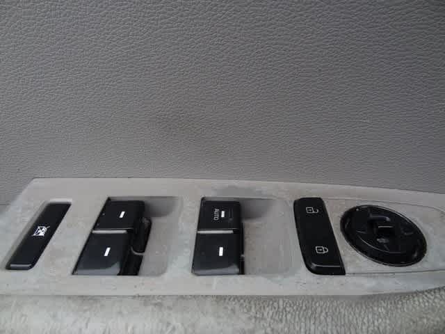 Thumbnail: 2015 Hyundai Sonata - 7