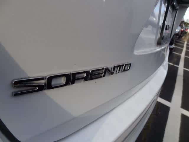Thumbnail: 2020 Kia Sorento - 18