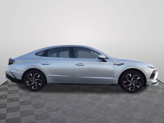 Thumbnail: 2024 Hyundai Sonata - 5