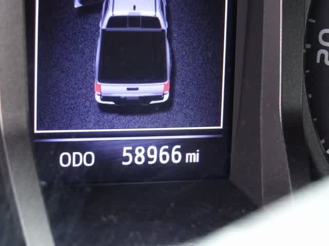 Thumbnail: 2021 Toyota Tacoma - 11