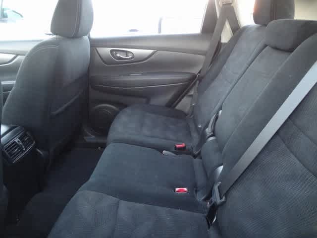 Thumbnail: 2016 Nissan Rogue - 7