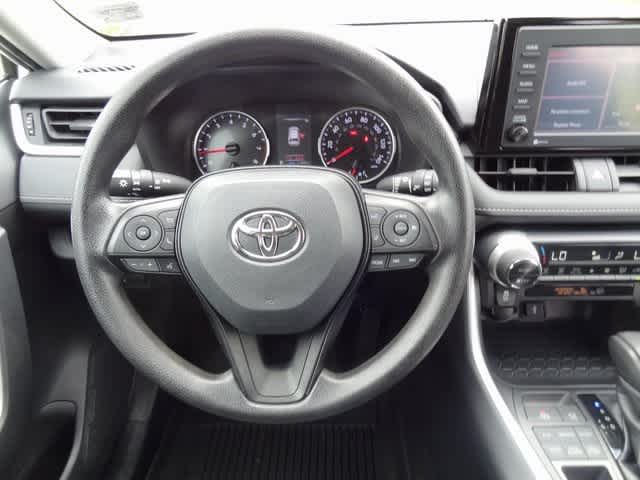 Thumbnail: 2021 Toyota RAV4 - 12