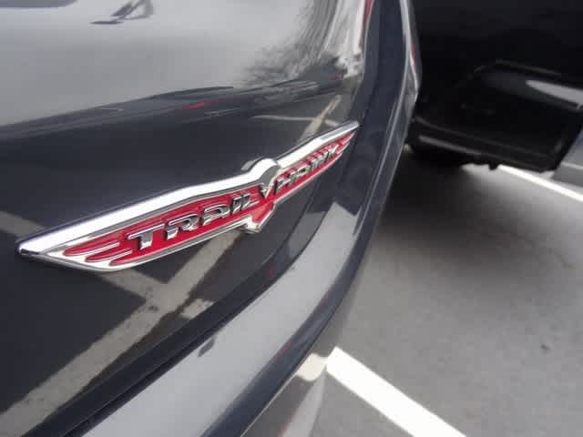 Thumbnail: 2018 Jeep Compass - 17