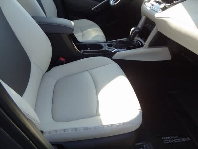 Thumbnail: 2024 Toyota Corolla Cross - 26