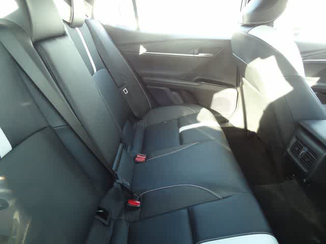 Thumbnail: 2025 Toyota Camry - 9