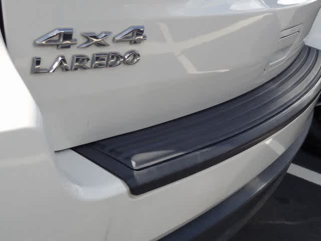 Thumbnail: 2012 Jeep Grand Cherokee - 22