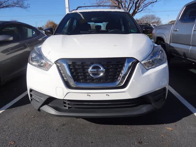 Thumbnail: 2019 Nissan Kicks - 2