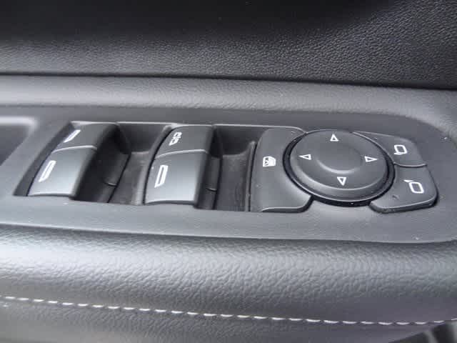 Thumbnail: 2024 GMC Terrain - 8