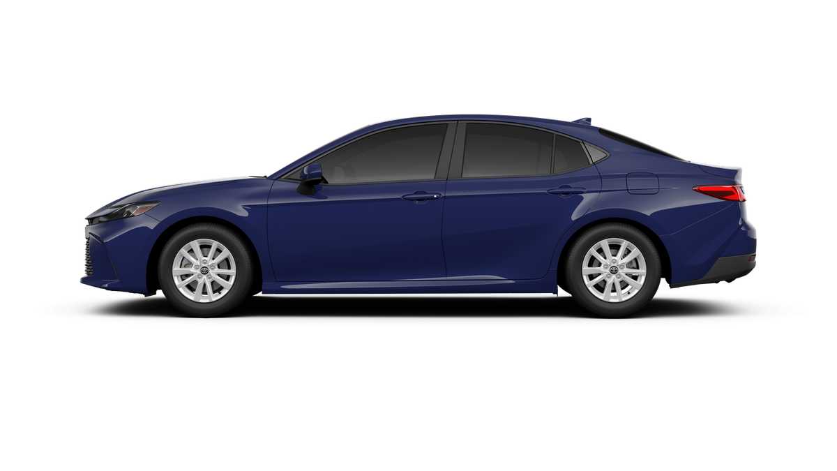 Thumbnail: 2025 Toyota Camry - 4